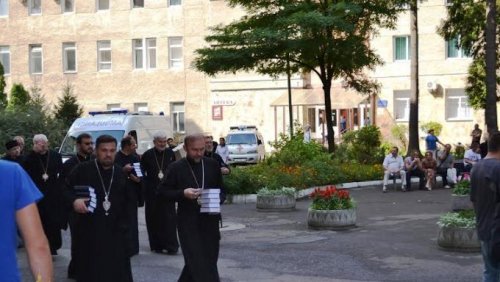 Владики Синоду УГКЦ провідали у Львові поранених військових із зони АТО.(ФОТО) Владики Синоду УГКЦ провідали у Львові поранених військових із зони АТО.(ФОТО)